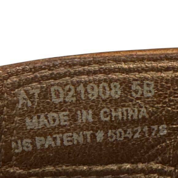 COLE HAAN Nike Air Leather Wedge Thong Sandal SZ 5 - Picture 13 of 13